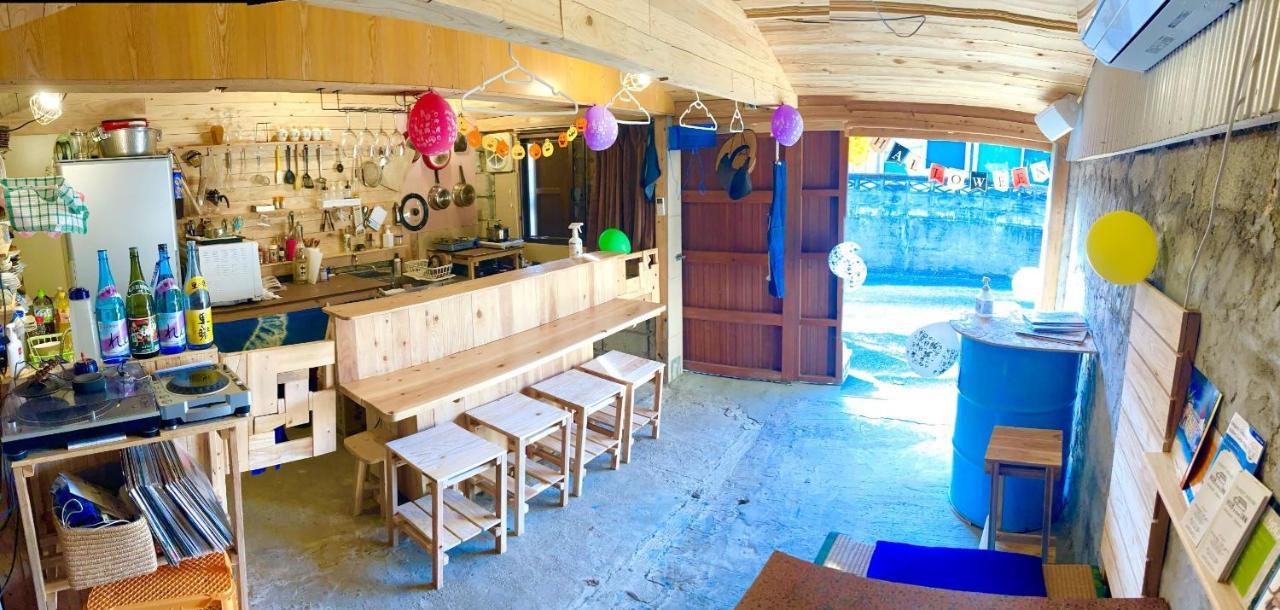 奄美ゲストハウス Hub A Nice Inn Setouchi  Екстериор снимка
