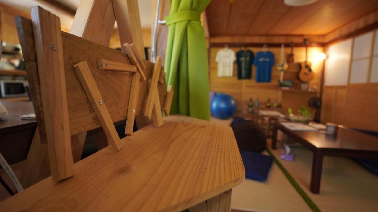 奄美ゲストハウス Hub A Nice Inn Setouchi  Екстериор снимка