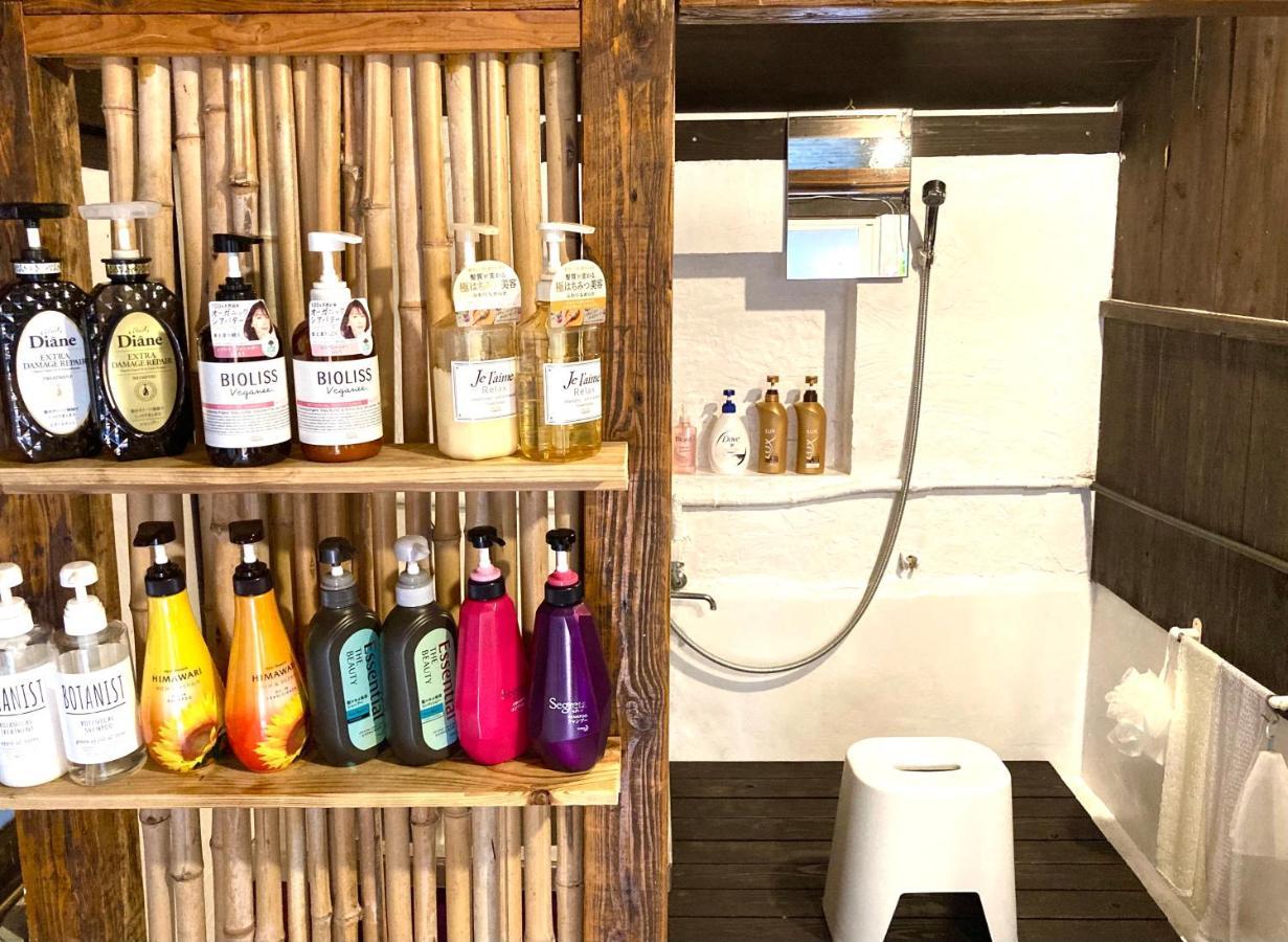 奄美ゲストハウス Hub A Nice Inn Setouchi  Екстериор снимка
