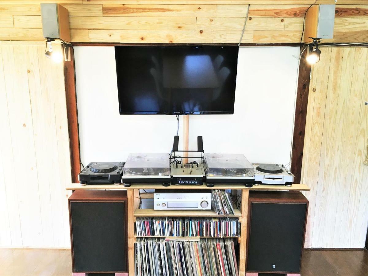 奄美ゲストハウス Hub A Nice Inn Setouchi  Екстериор снимка